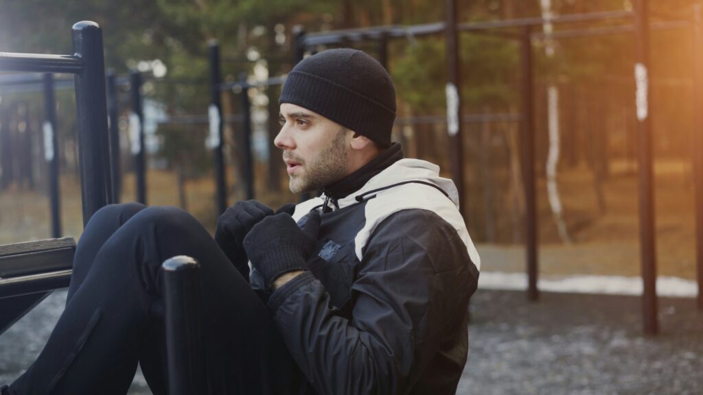 man doing crunches - deep front myofascial line